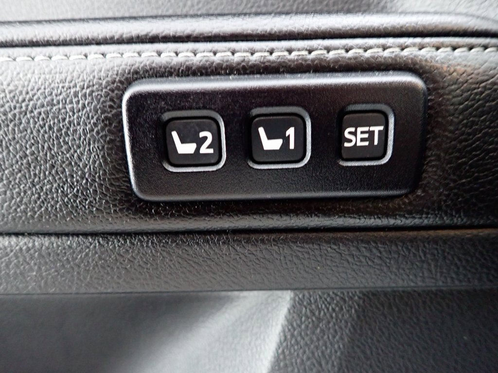 Used 2014 Toyota 4Runner Limited image 2