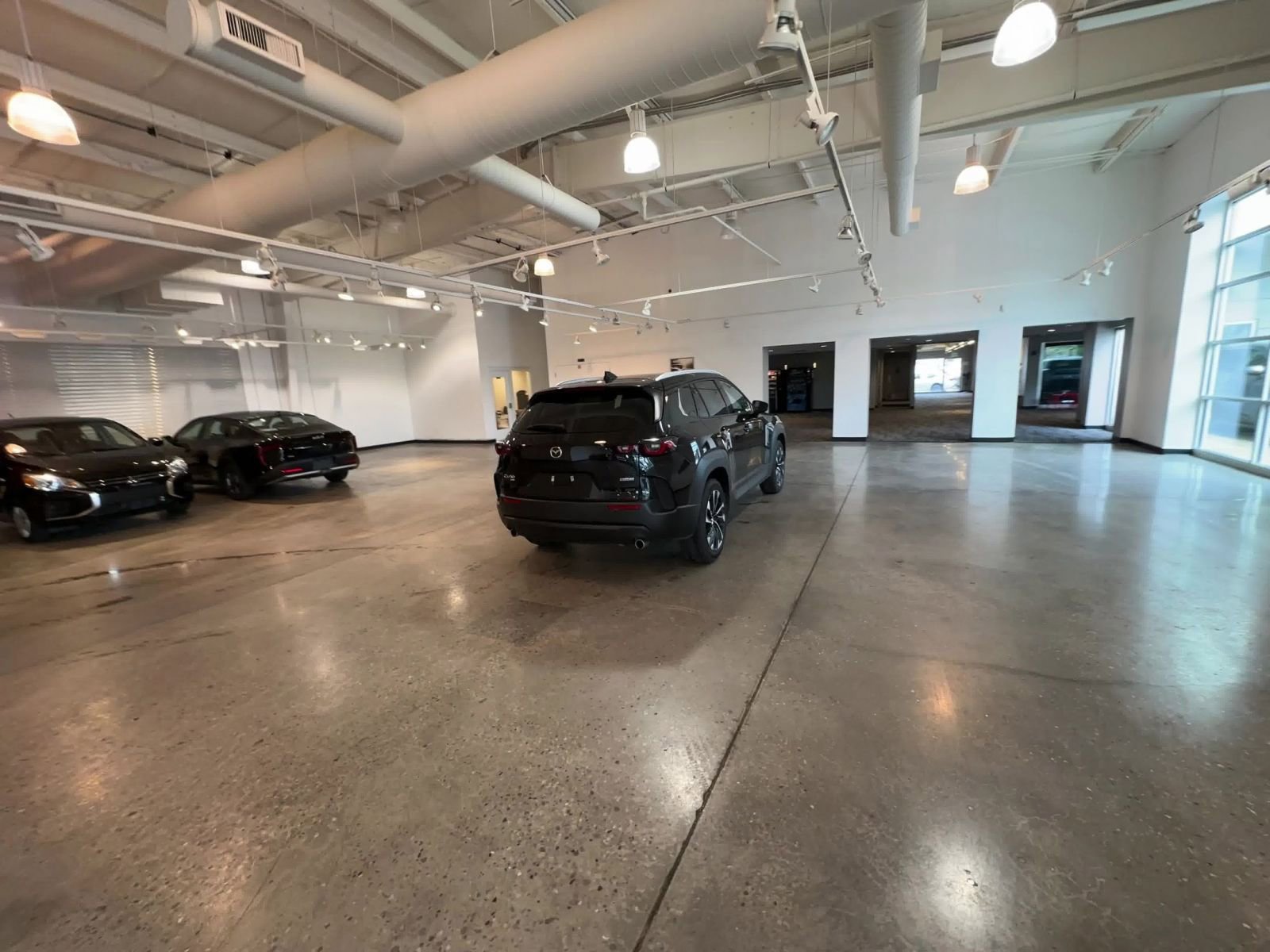 Used 2025 MAZDA CX-50 2.5 Hybrid w/ Premium Plus Pkg AWD/4WD image 10