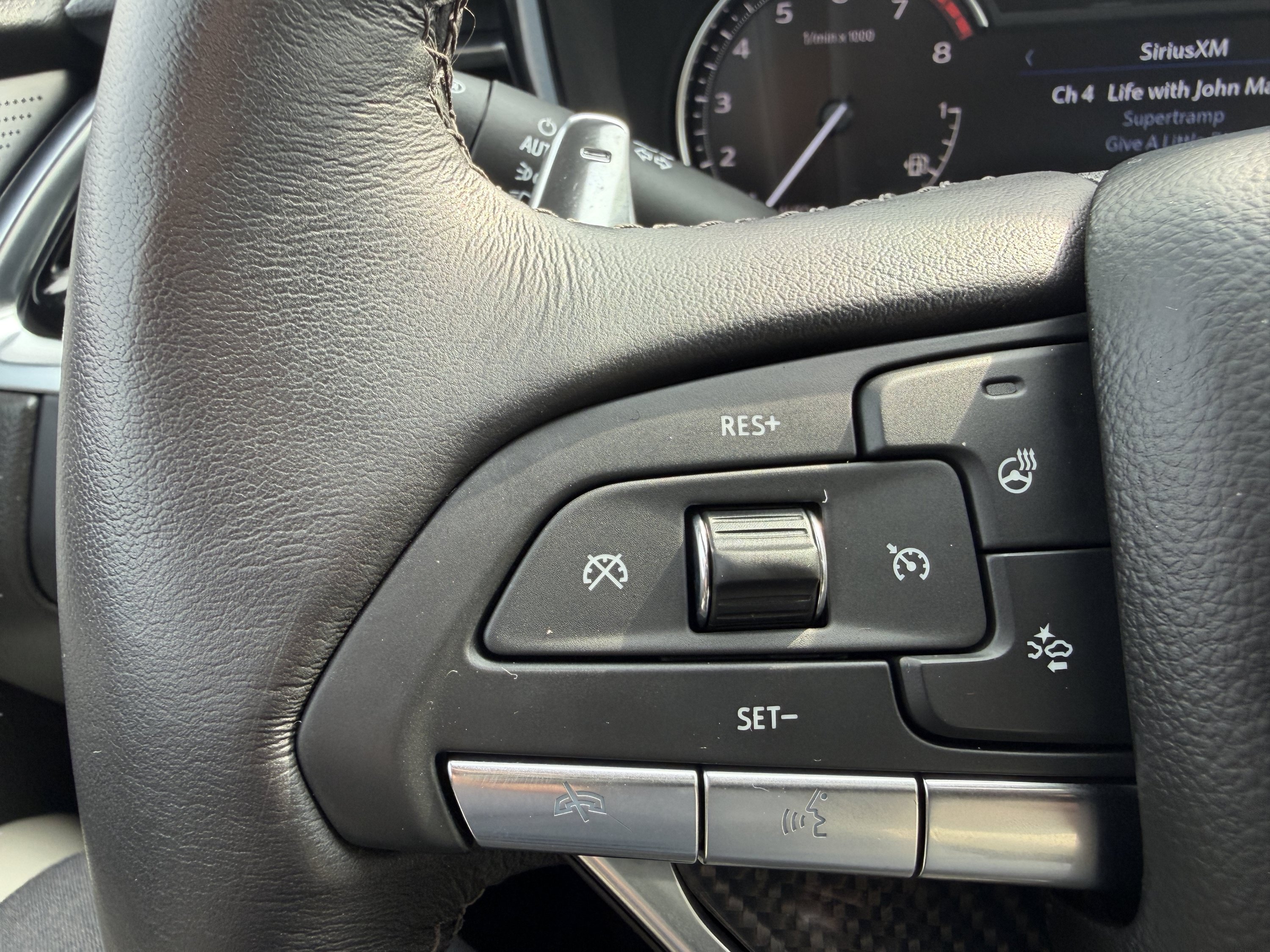 Used 2024 Cadillac XT6 Sport w/ LPO, Floor Liner Package AWD/4WD image 38