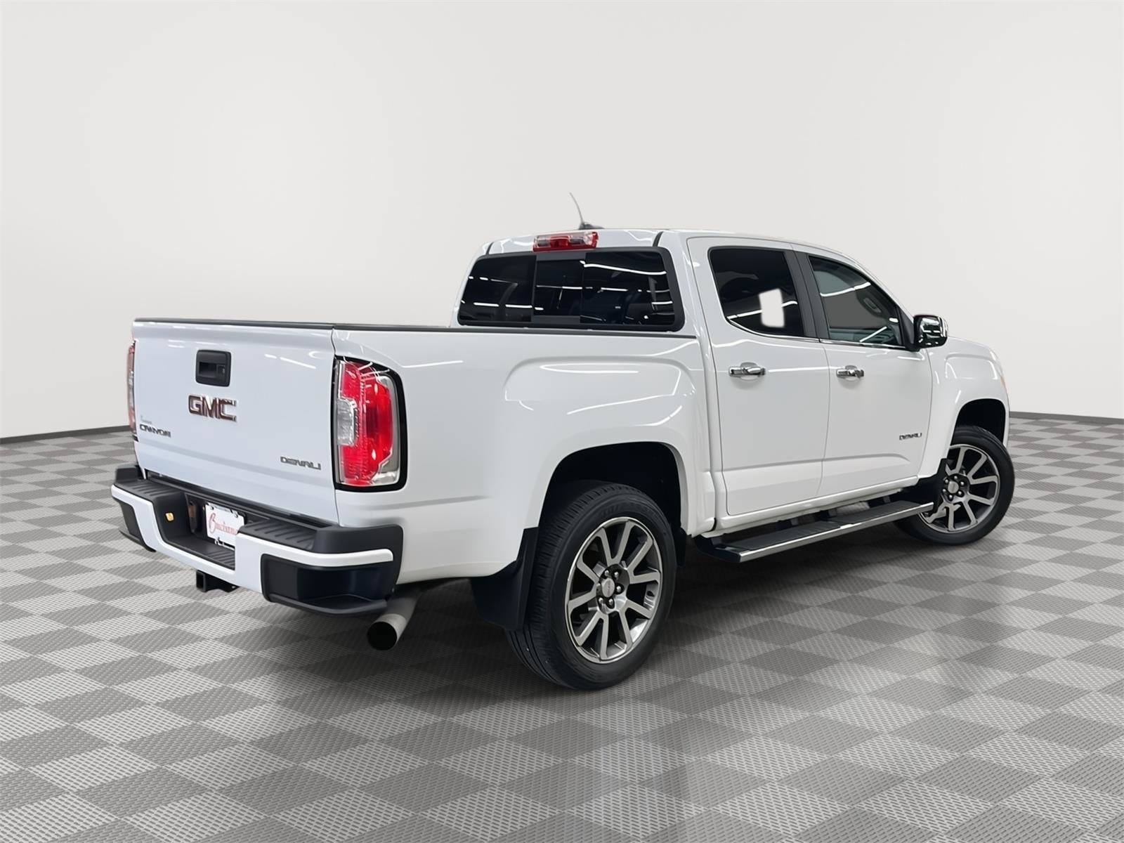 Used 2018 GMC Canyon Denali AWD/4WD image 5