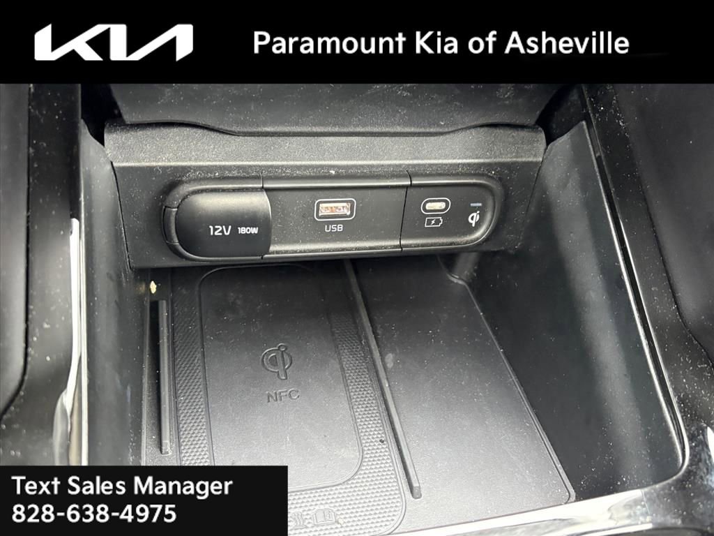 Certified 2025 Kia Telluride AWD image 18