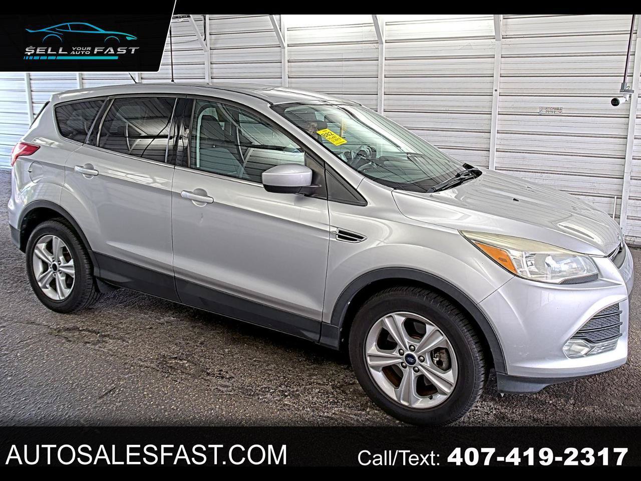Used 2015 Ford Escape SE AWD/4WD image 1