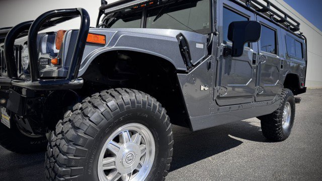 Used 2003 HUMMER H1 4-Door Wagon AWD/4WD image 34
