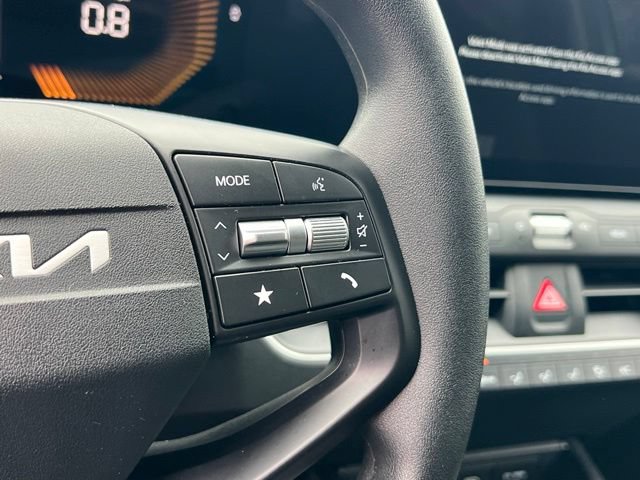 Certified 2025 Kia K4 FWD image 24