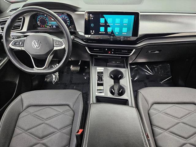 Used 2024 Volkswagen Atlas Cross Sport SE image 15