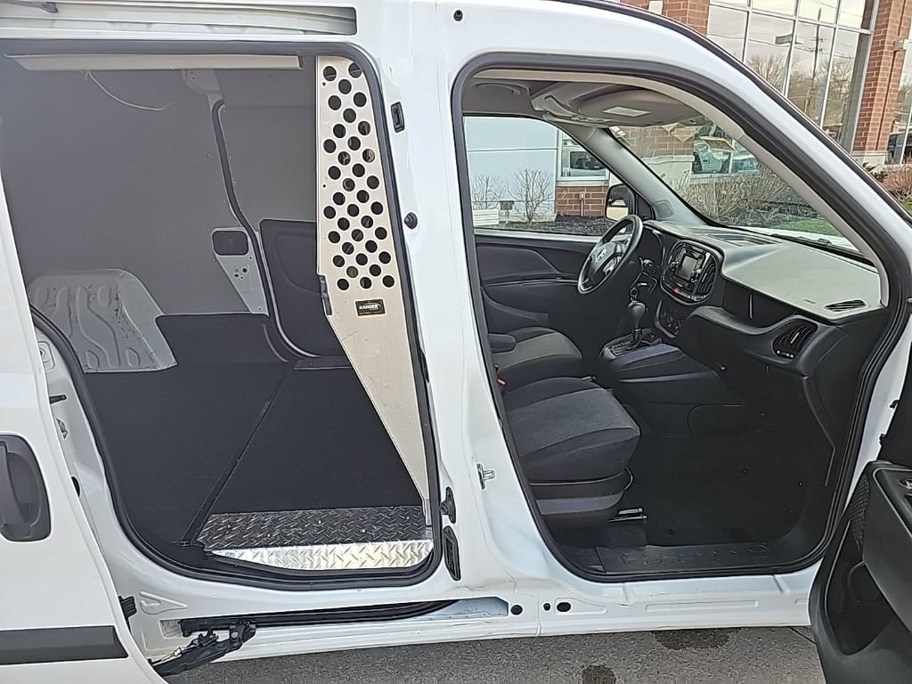 Used 2022 RAM ProMaster City Tradesman image 3