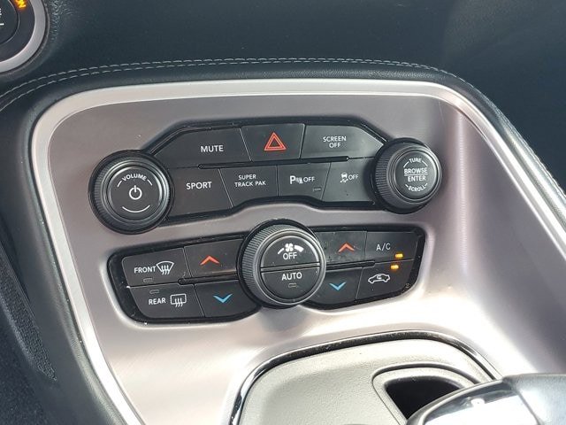 Used 2022 Dodge Challenger GT RWD image 19
