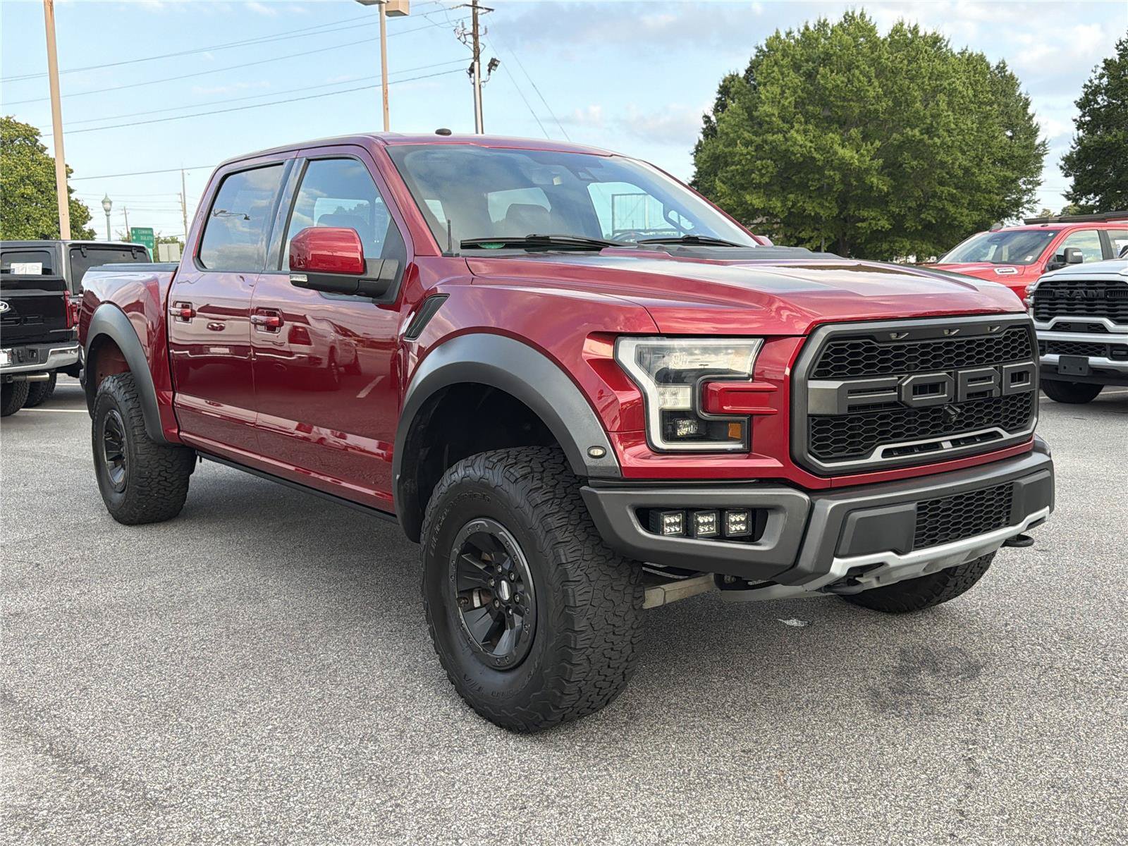 Used 2018 Ford F150 Raptor w/ Equipment Group 802A Luxury AWD/4WD image 4