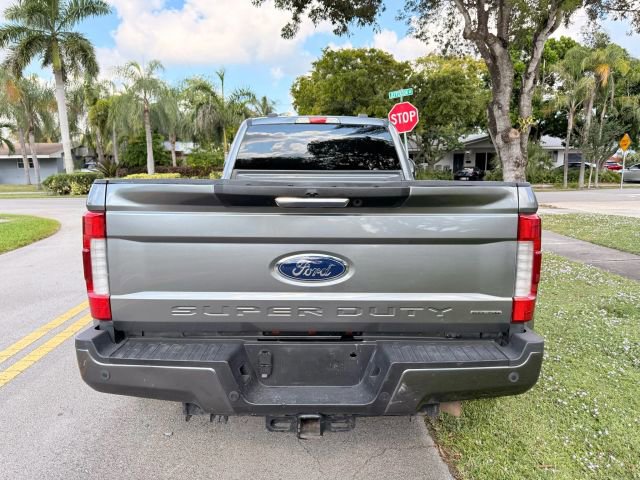 Used 2022 Ford F350 XLT w/ XLT Premium Package image 3