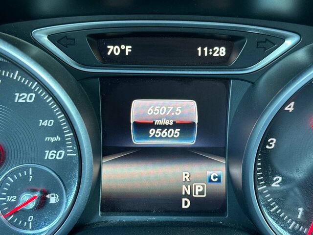 Used 2018 Mercedes-Benz CLA 250 image 29
