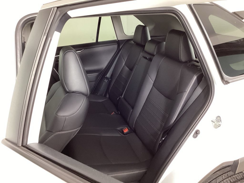 Used 2020 Toyota RAV4 Limited w/ Limited Grade Weather Package AWD/4WD image 33