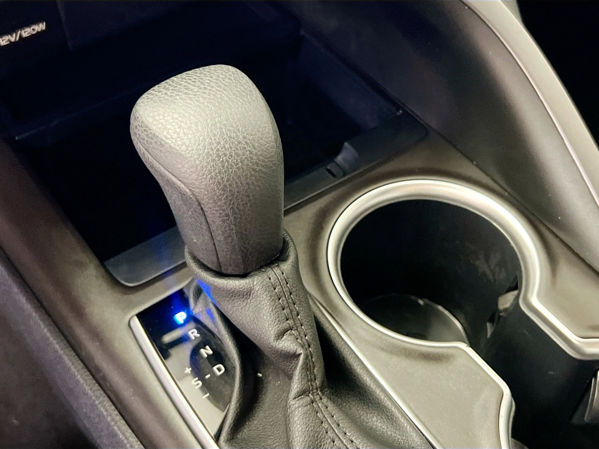 Used 2023 Toyota Camry LE image 24