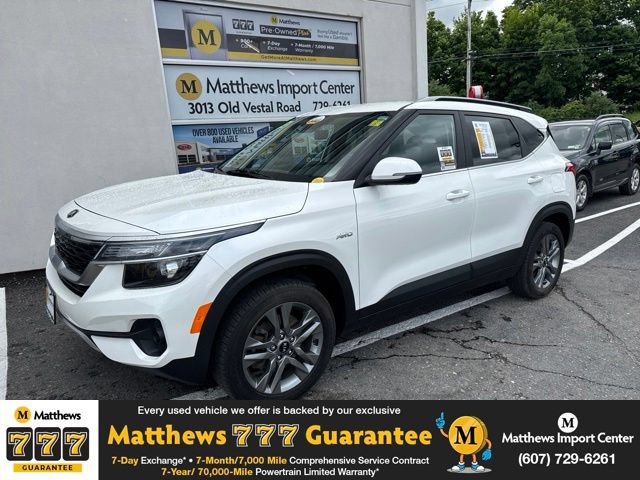 Used 2021 Kia Seltos S AWD/4WD image 1