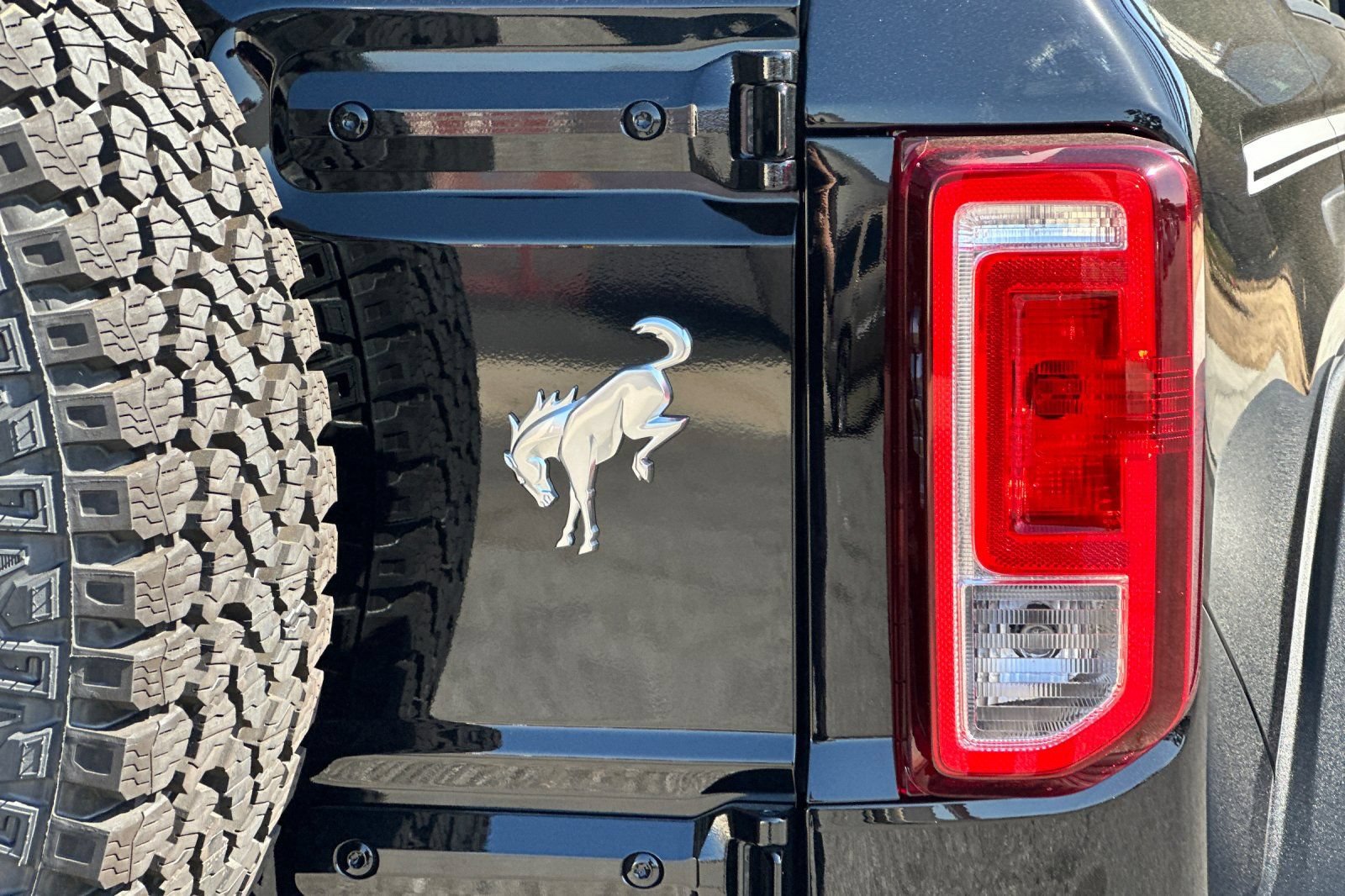 New 2026 Ford Bronco Heritage Edition AWD/4WD image 27
