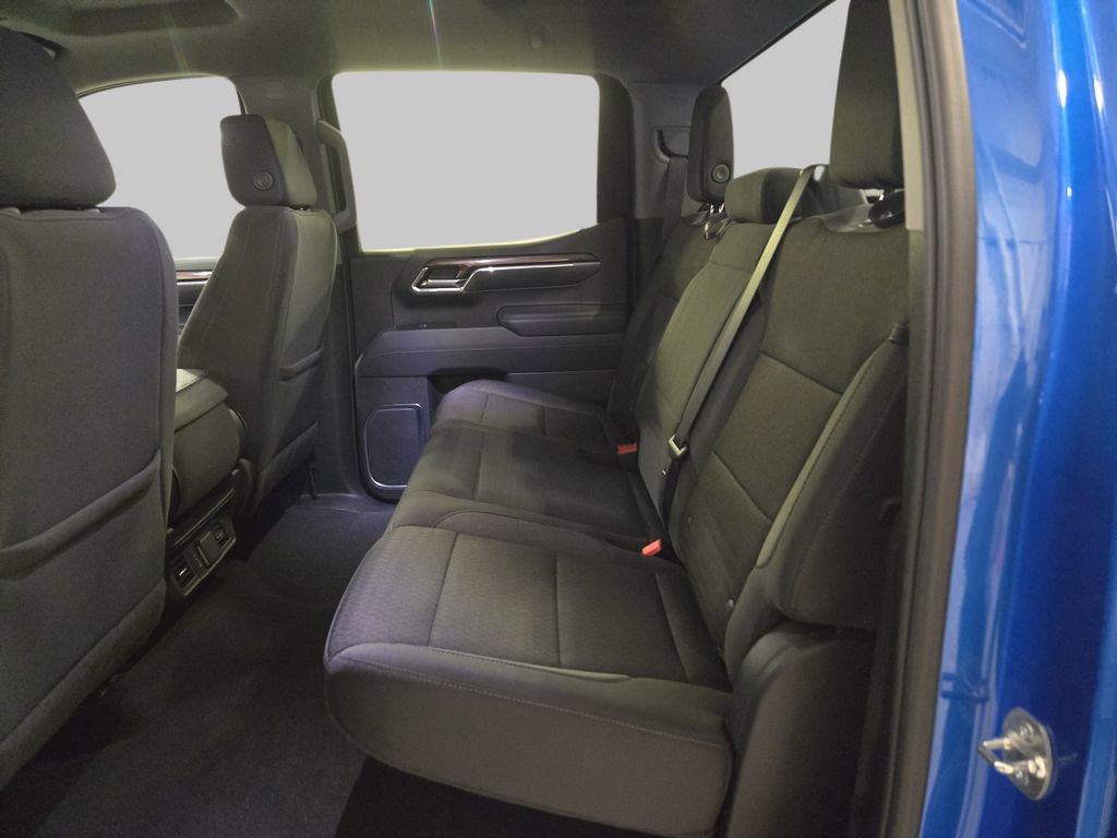 Used 2025 Chevrolet Silverado 1500 LT image 15