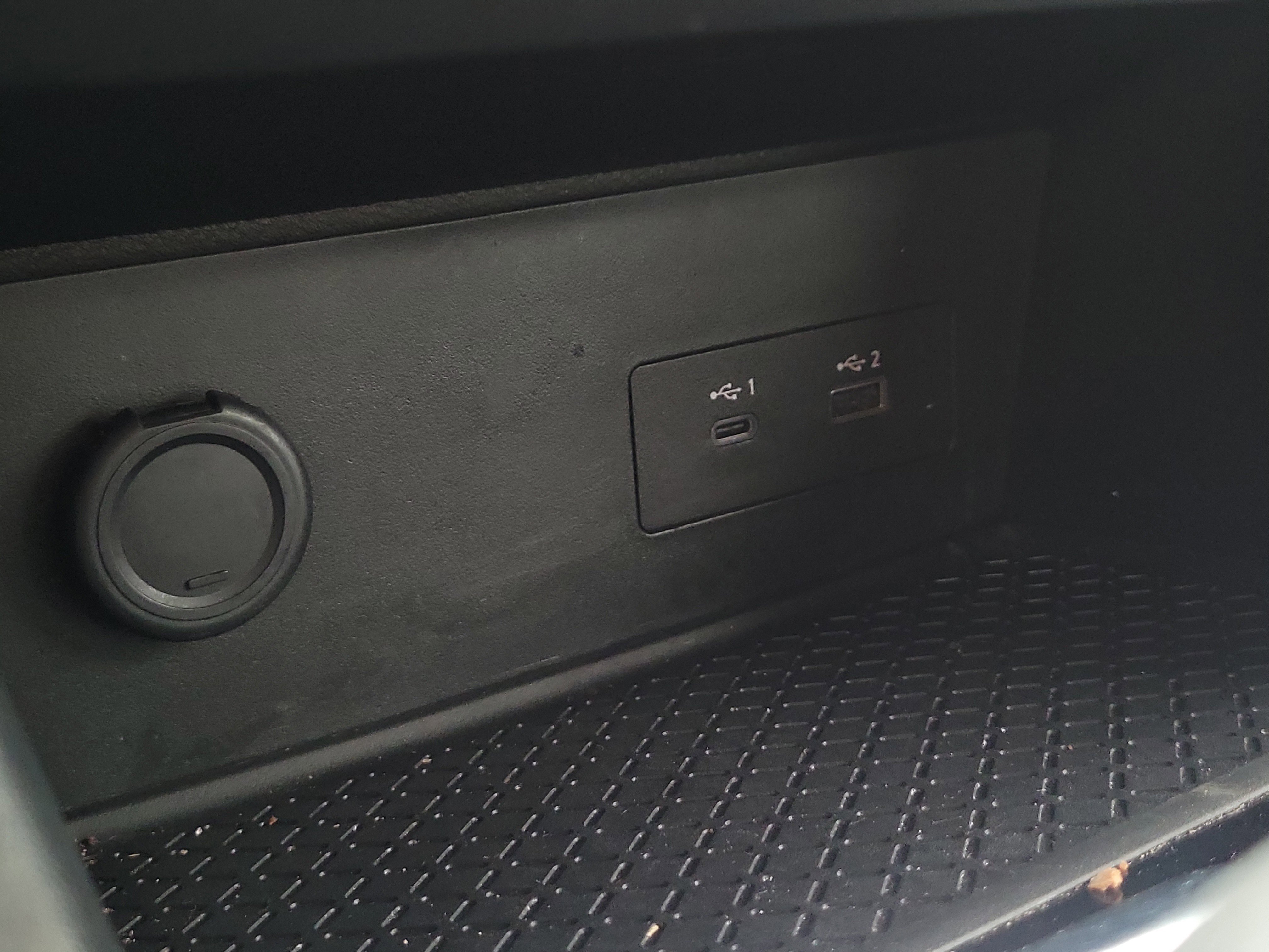 Used 2024 Nissan Pathfinder SV image 27