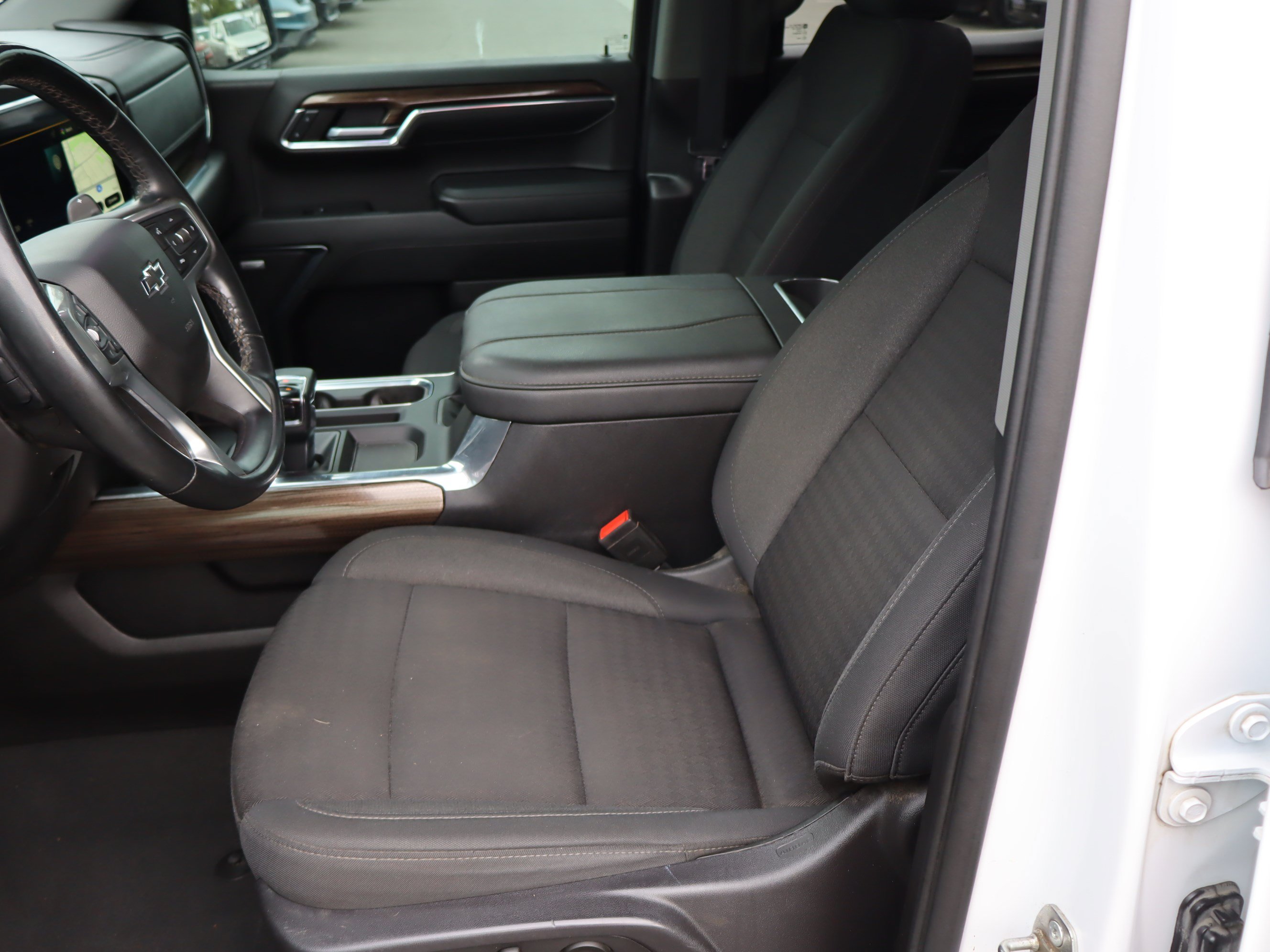 Used 2024 Chevrolet Silverado 1500 RST w/ All Star Edition Plus AWD/4WD image 17