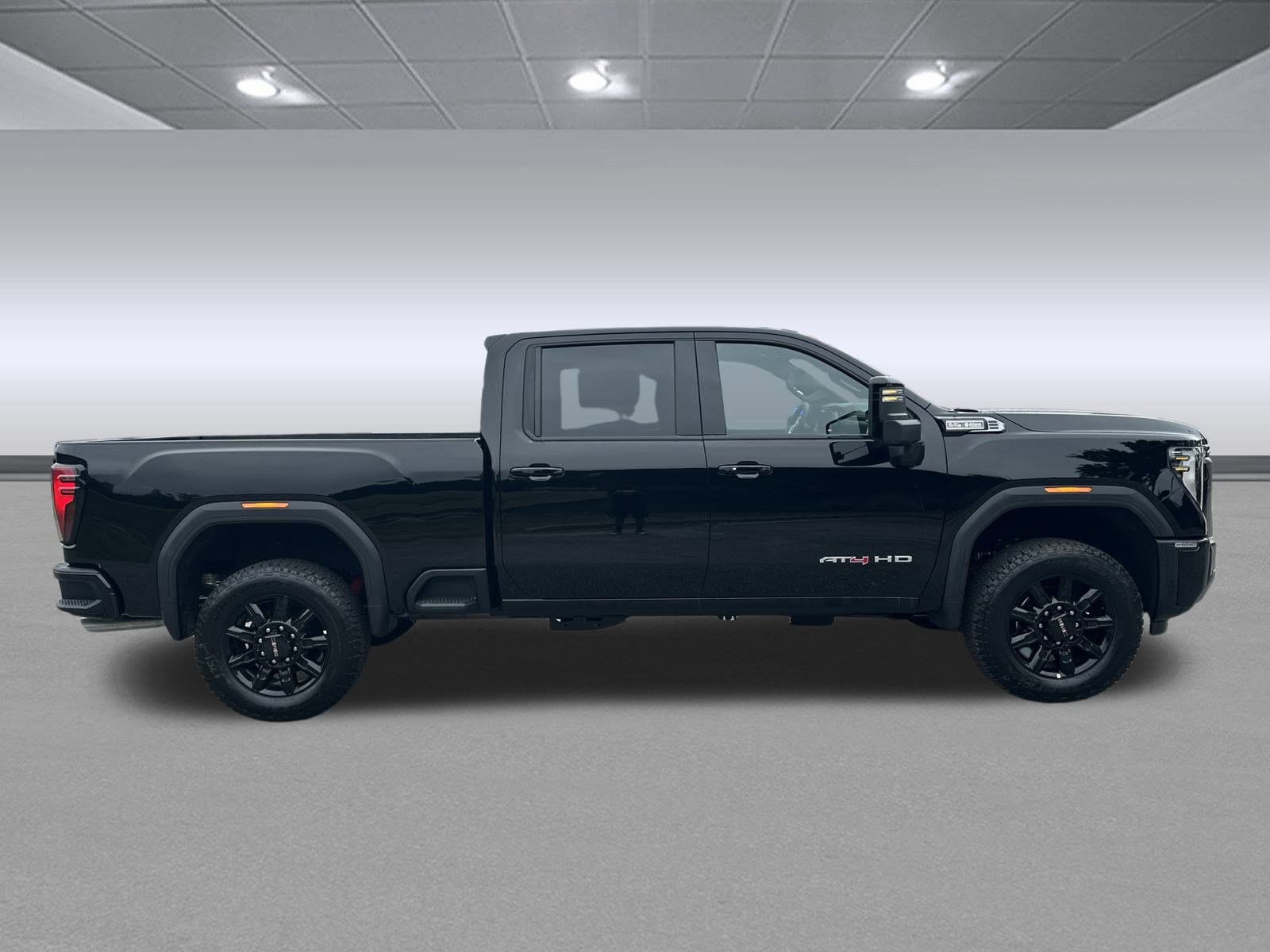 New 2026 GMC Sierra 2500 AT4 w/ AT4 Preferred Package image 2