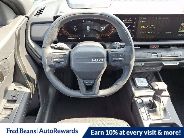New 2027 Kia Seltos X-Line S w/ X-Line S Premium Package AWD/4WD image 10