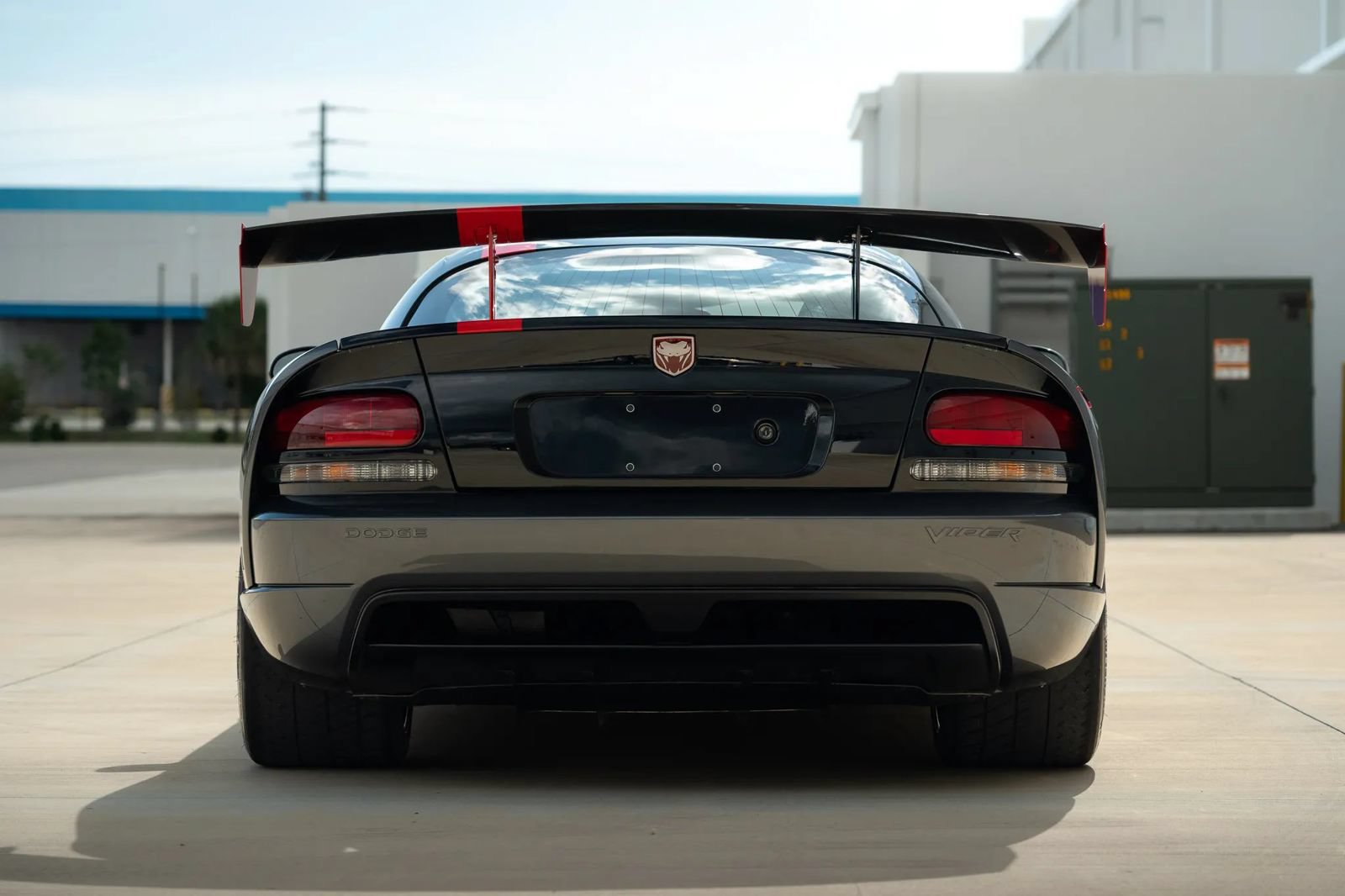 Used 2009 Dodge Viper ACR RWD image 7