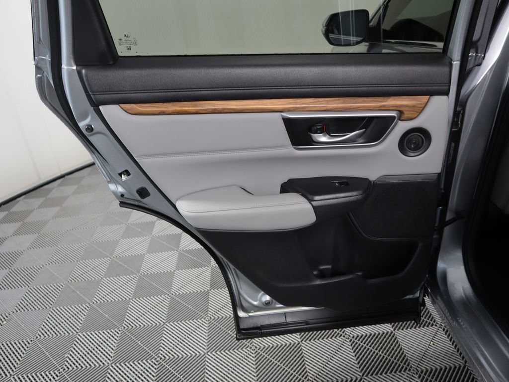 Used 2022 Honda CR-V Touring image 27