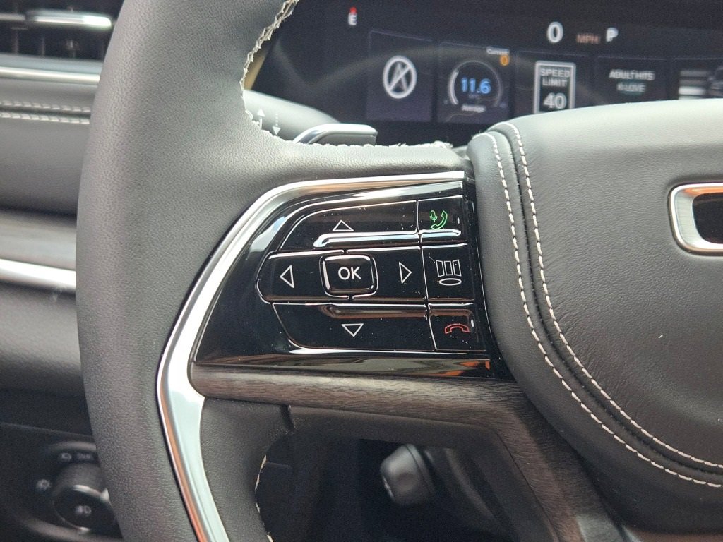 New 2025 Jeep Grand Cherokee L Overland w/ Trailer Tow Package image 34