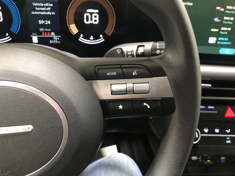 Used 2025 Hyundai Sonata SE image 23