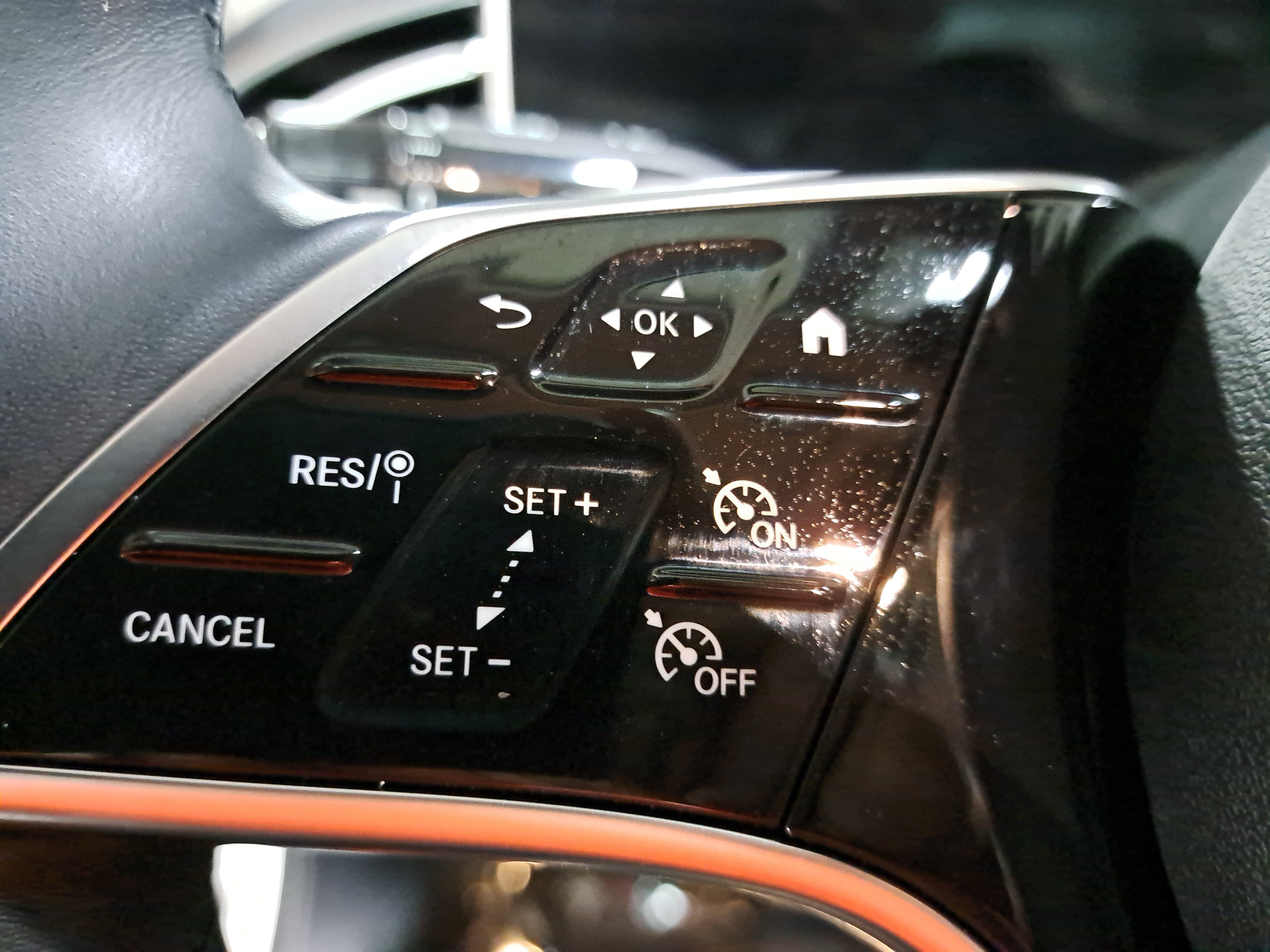 Used 2026 Mercedes-Benz E 350 4MATIC Sedan image 19