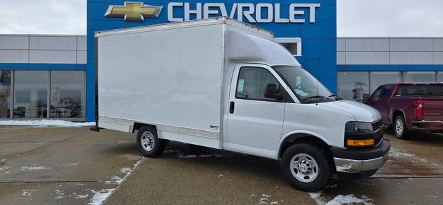 New 2026 Chevrolet Express 3500 w/ Power Convenience Package