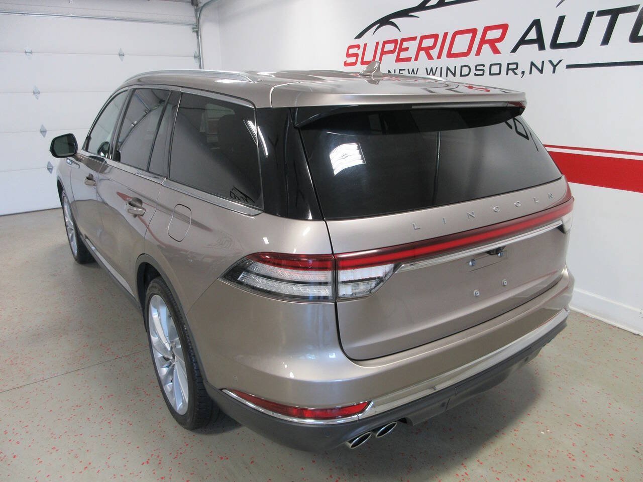 Used 2020 Lincoln Aviator Reserve w/ Equipment Group 202A AWD/4WD image 12