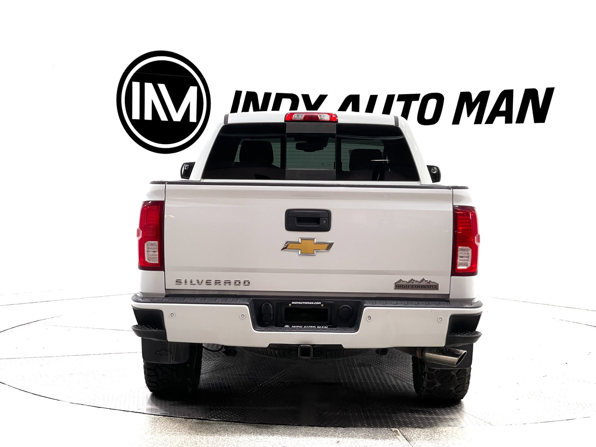 Used 2016 Chevrolet Silverado 1500 High Country w/ High Country Premium Package AWD/4WD image 5