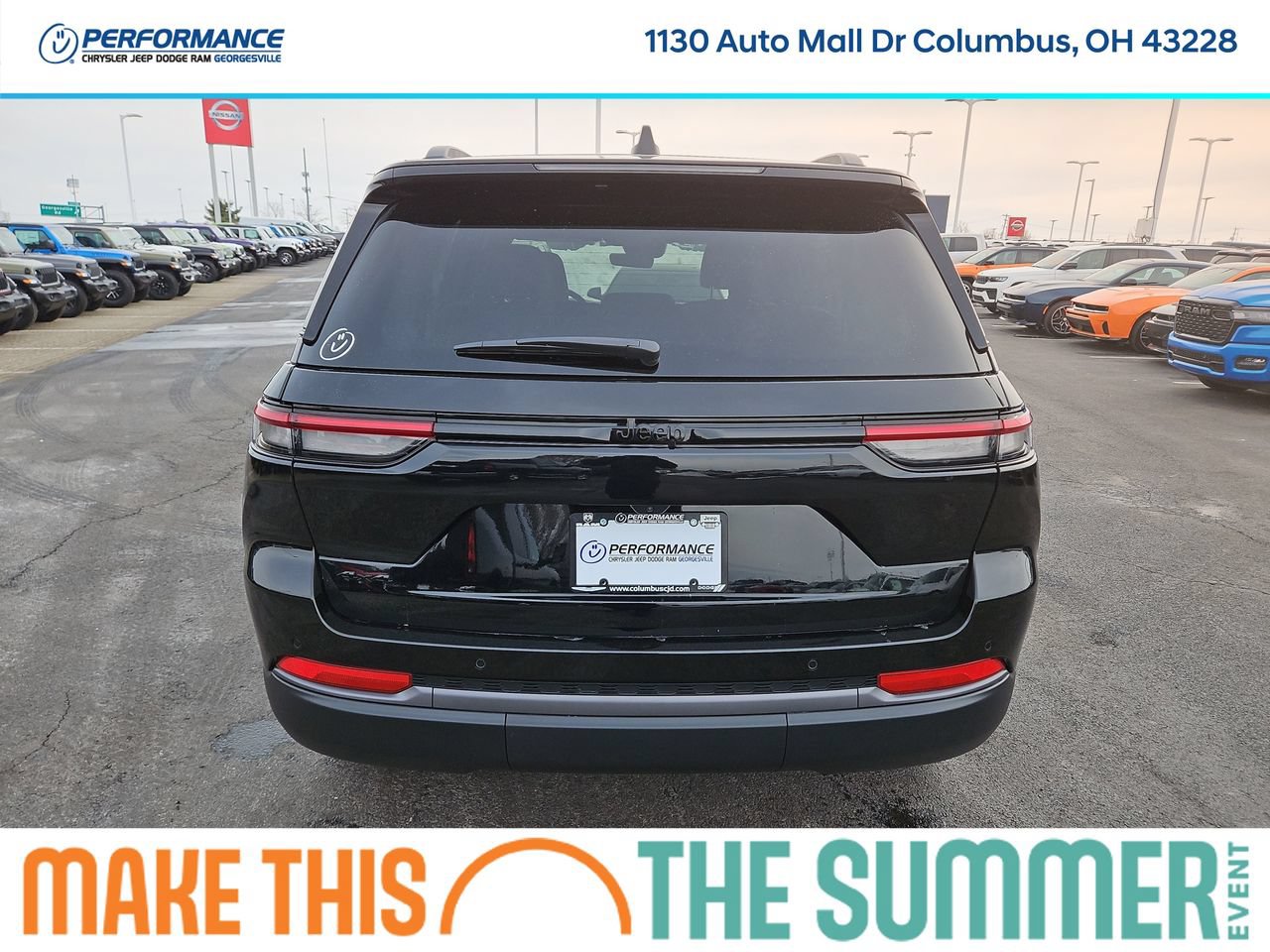 New 2026 Jeep Grand Cherokee Altitude AWD/4WD image 6