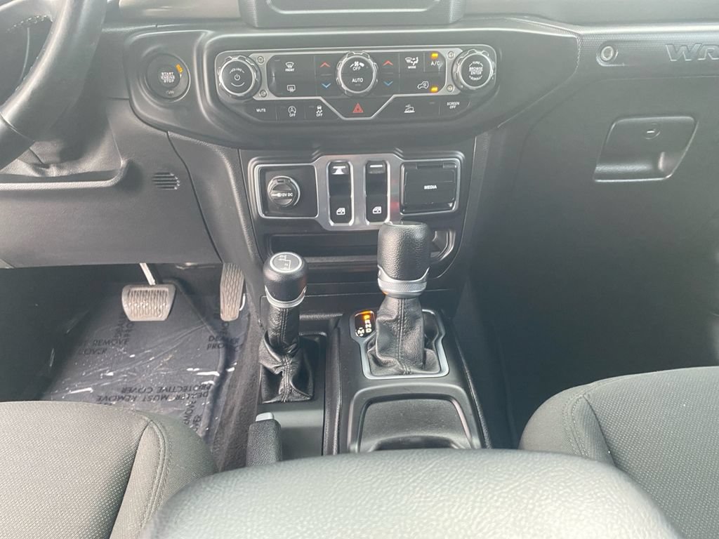 Used 2021 Jeep Wrangler Sport AWD/4WD image 11
