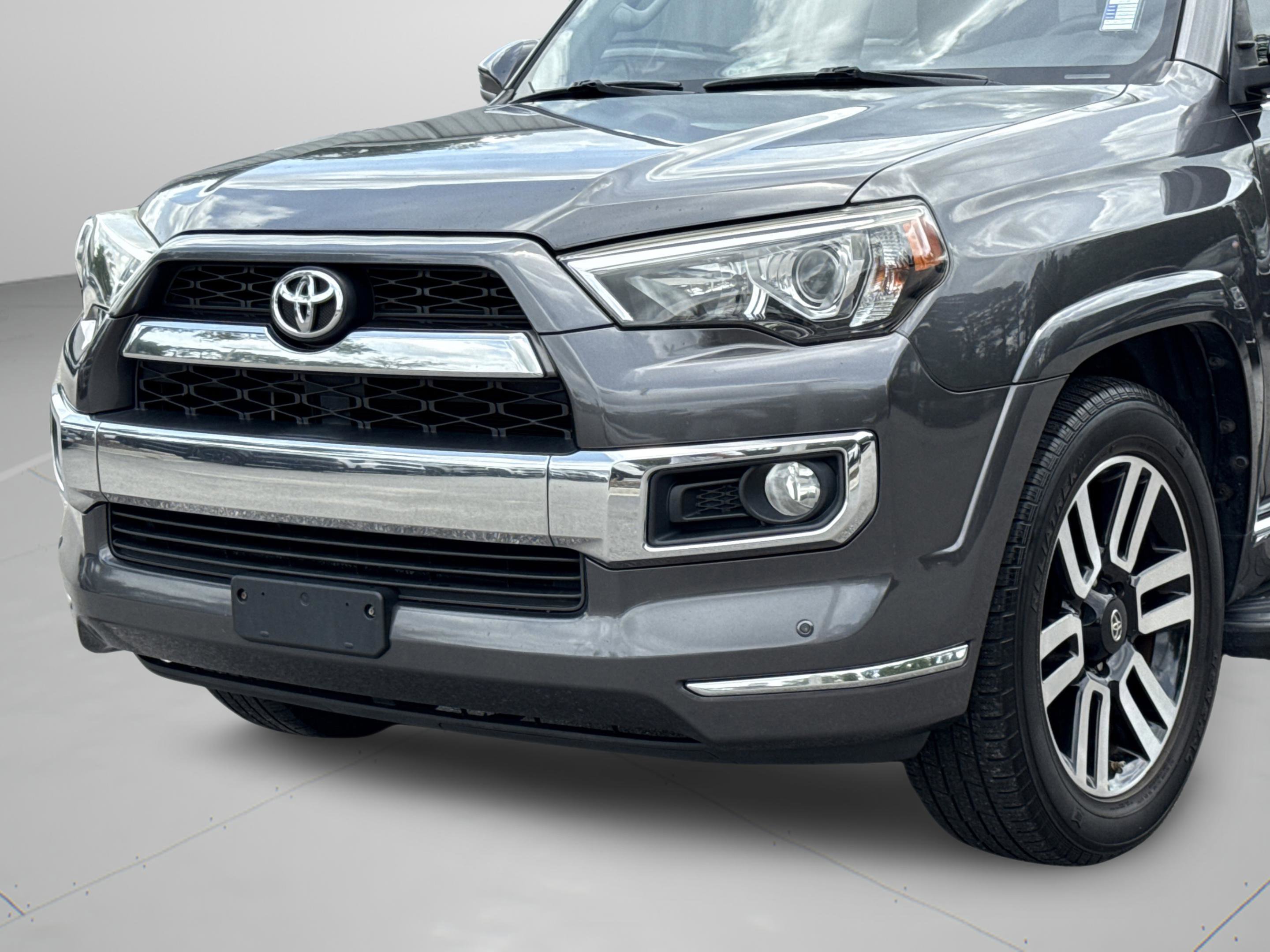Used 2016 Toyota 4Runner Limited RWD image 30