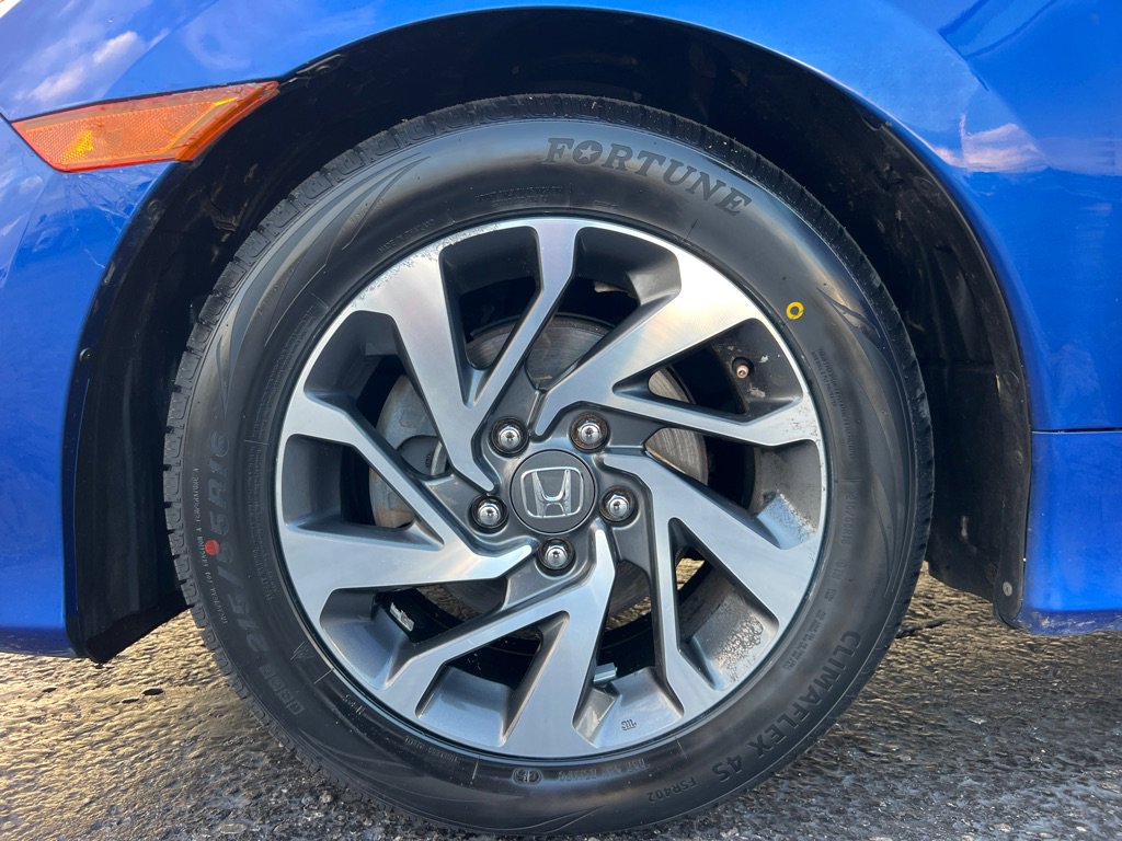 Used 2018 Honda Civic EX image 37