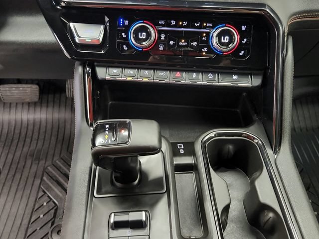 Used 2023 GMC Sierra 1500 AT4 w/ AT4 Preferred Package AWD/4WD image 25