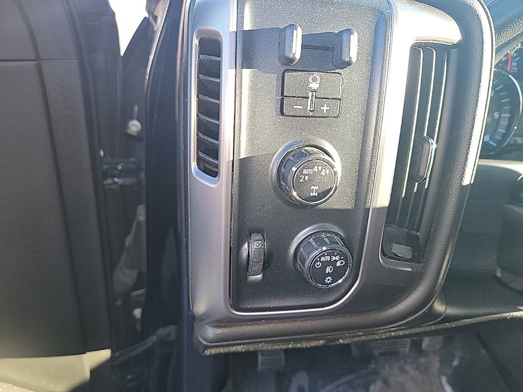 Used 2018 GMC Sierra 1500 SLT image 30