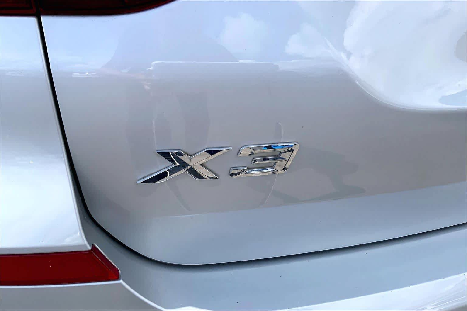 Used 2021 BMW X3 xDrive30e w/ Convenience Package AWD/4WD image 7