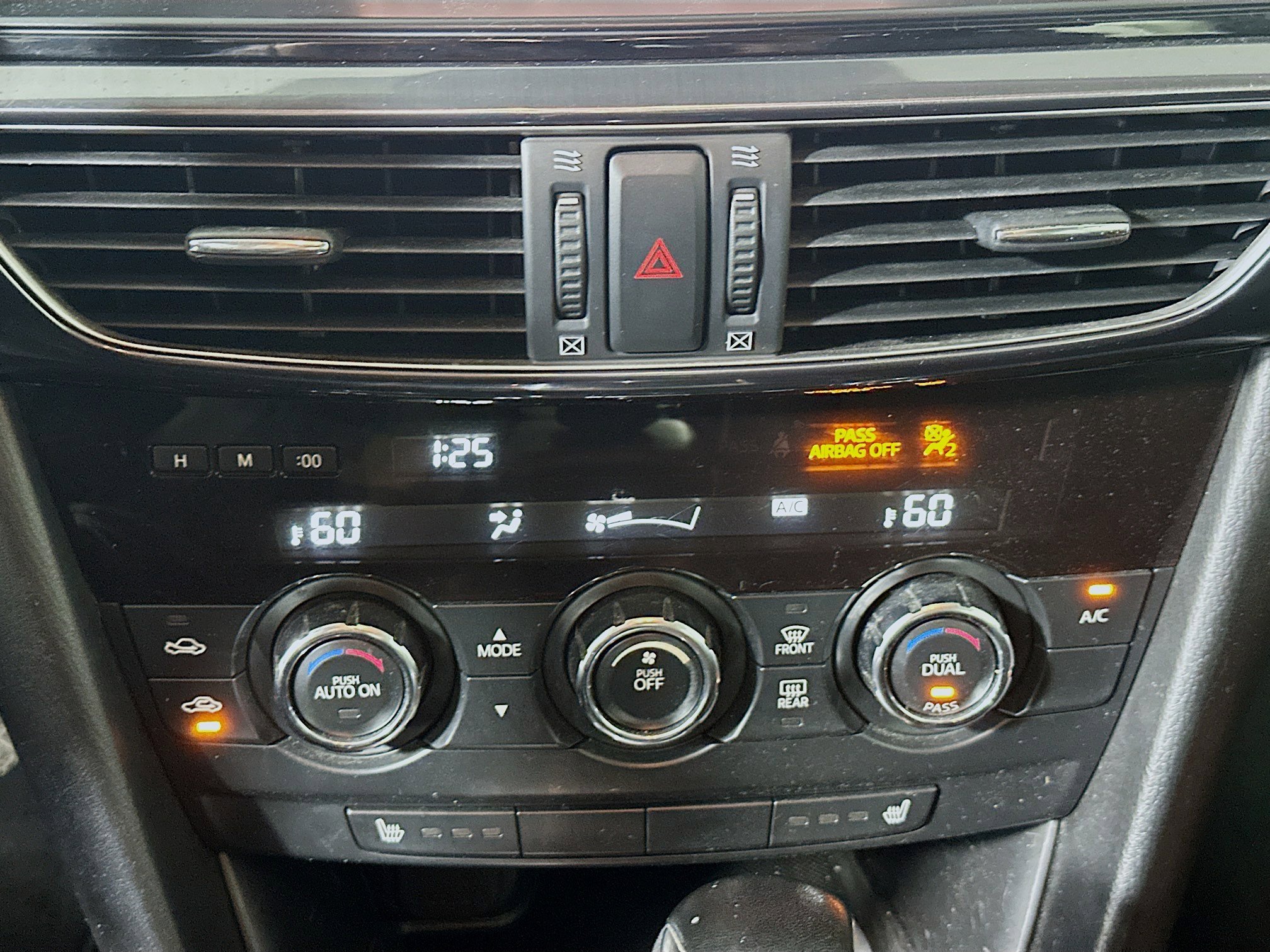 Used 2015 MAZDA MAZDA6 Grand Touring w/ GT Technology Package image 24