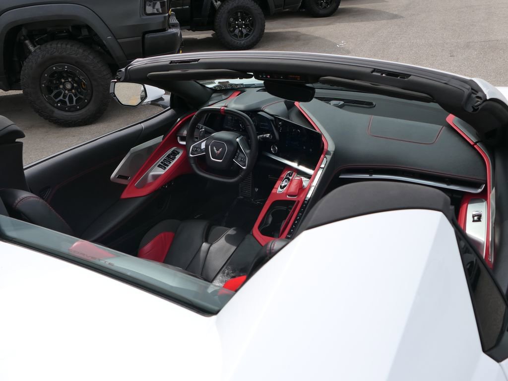 Used 2024 Chevrolet Corvette Stingray Preferred Conv w/ 2LT image 22