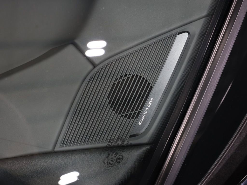 Used 2023 Audi R8 V10 performance w/ Carbon Exterior Package image 46