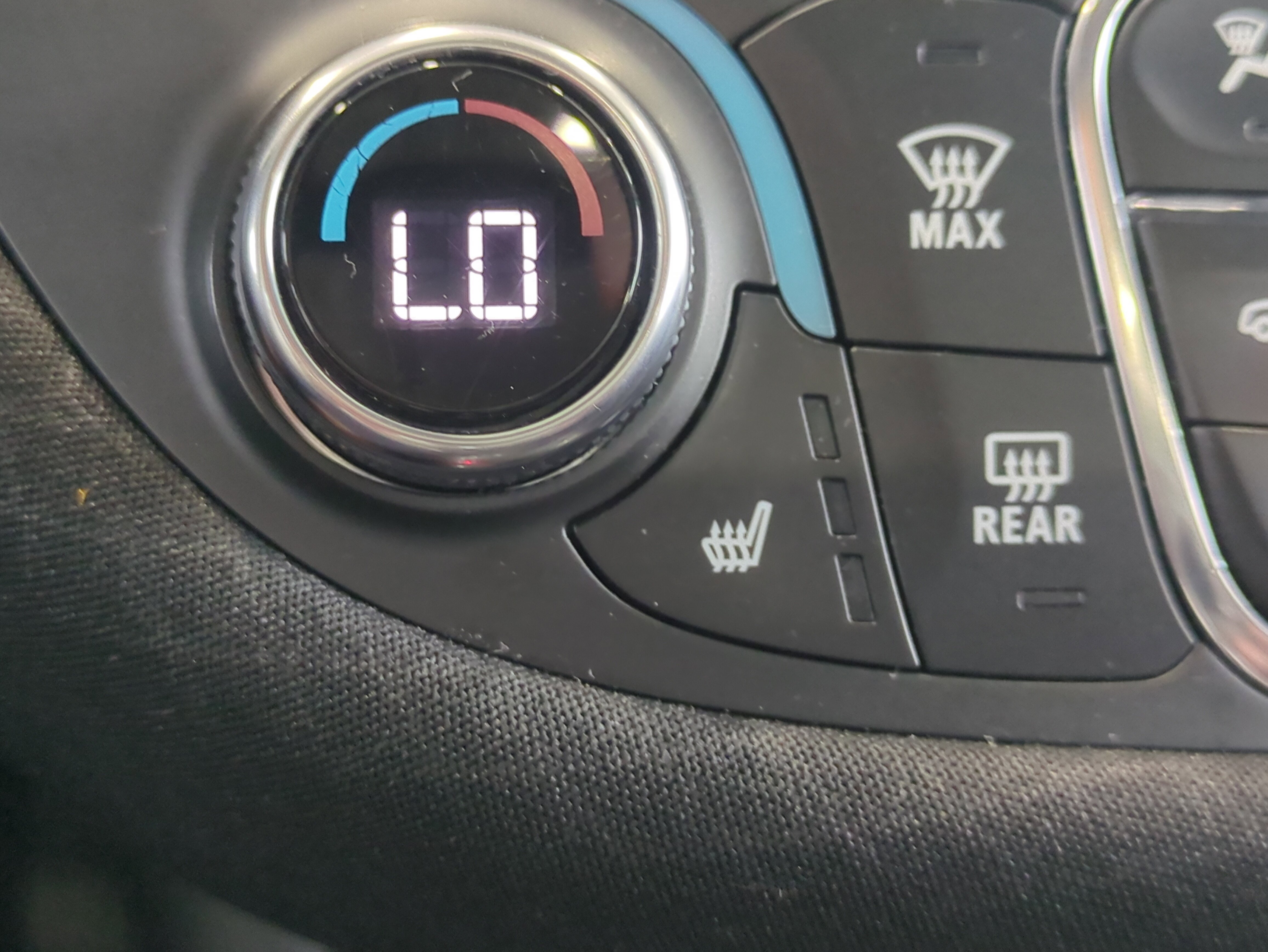 Used 2024 Chevrolet Malibu LT image 23