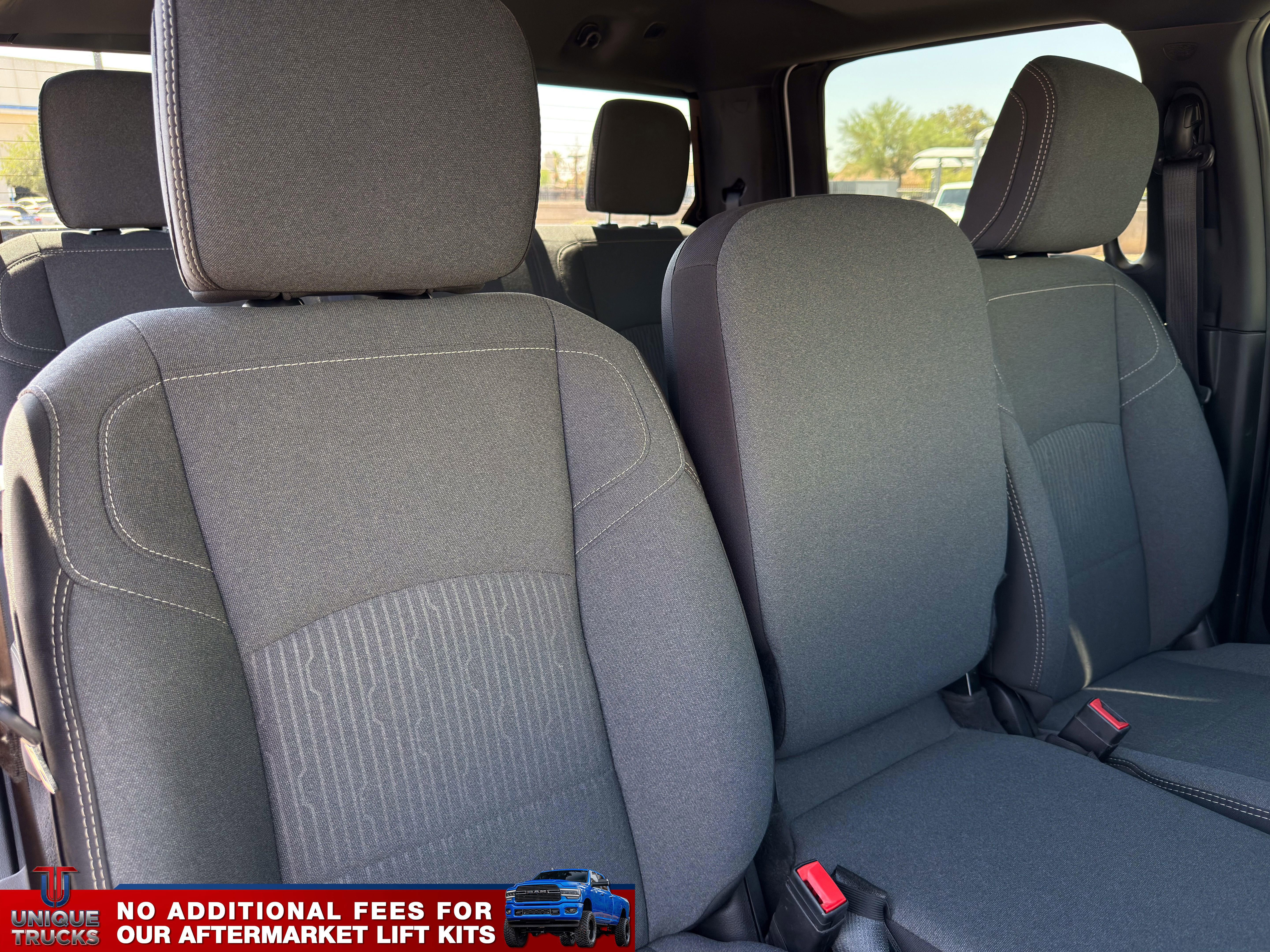 Used 2024 RAM 3500 Tradesman w/ Chrome Appearance Group AWD/4WD image 28