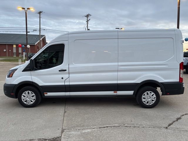 Used 2023 Ford E-Transit Medium Roof w/ Load Area Protection Package image 4