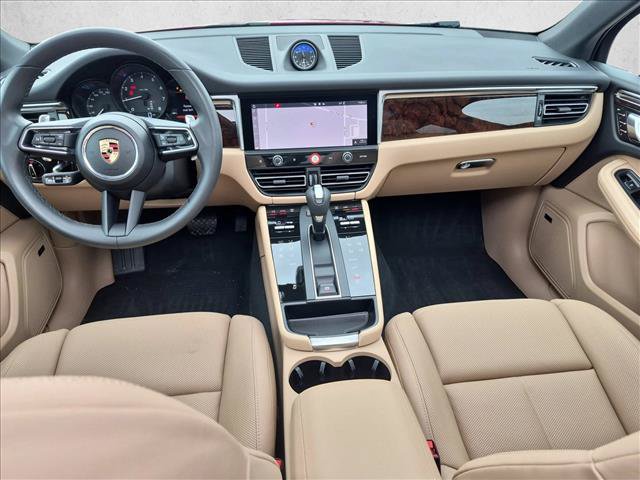 Used 2025 Porsche Macan Turbo AWD/4WD image 19