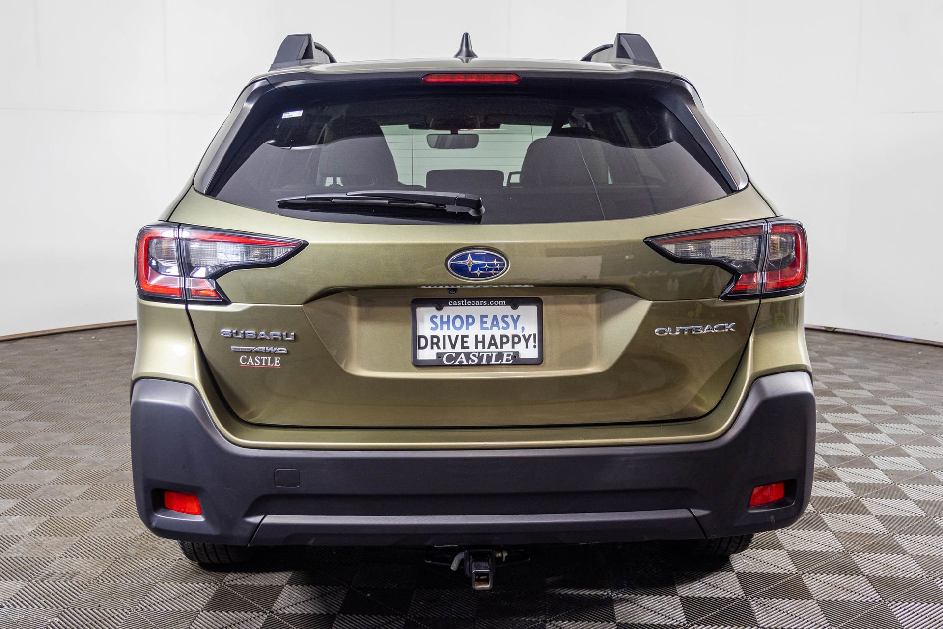 Used 2024 Subaru Outback Premium image 16