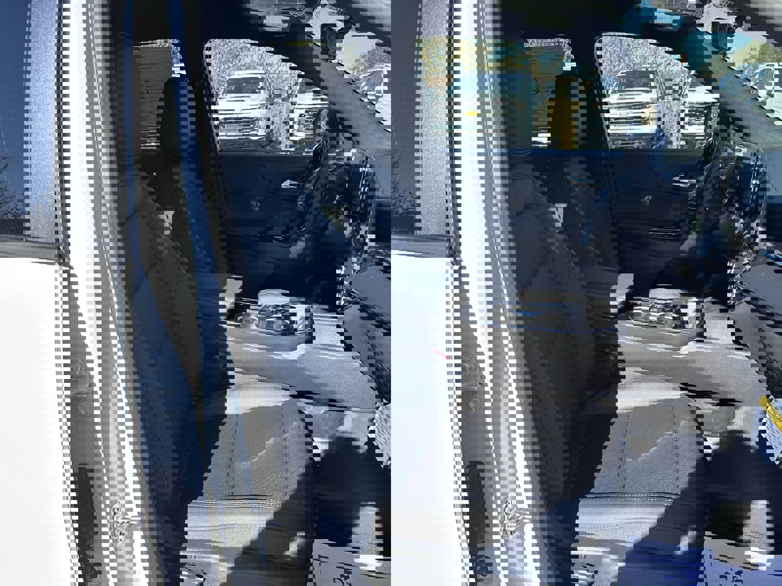 New 2026 Chevrolet Equinox LT w/ Convenience Package II image 26