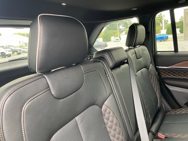 New 2025 Jeep Grand Cherokee Summit w/ Adv Protech Group IV AWD/4WD image 34