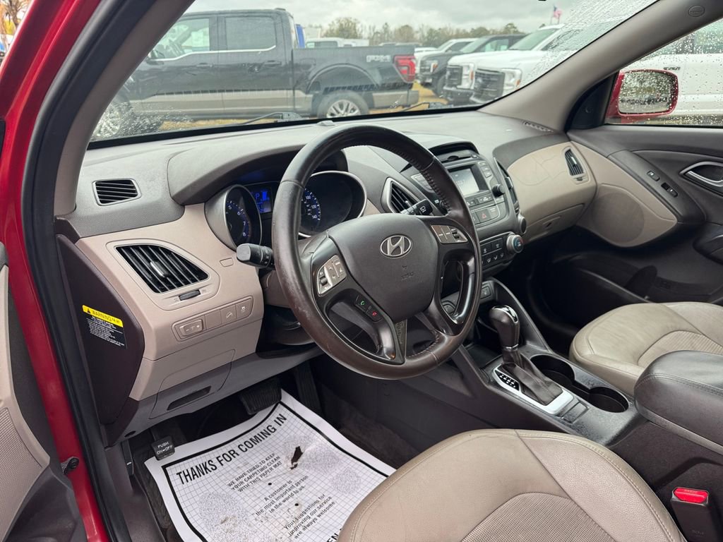 Used 2014 Hyundai Tucson SE image 29