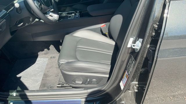 New 2026 Kia K5 EX image 38